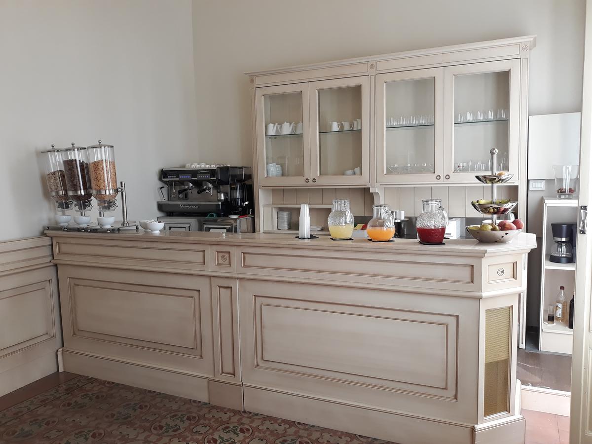 Hotel Umberto House Catania Esterno foto
